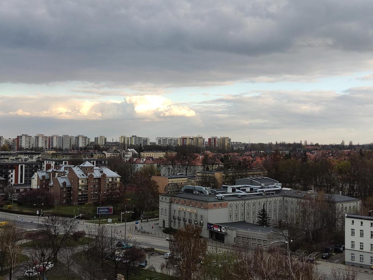 Apartament Z Widokiem Na Miasto Gliwice Exterior foto