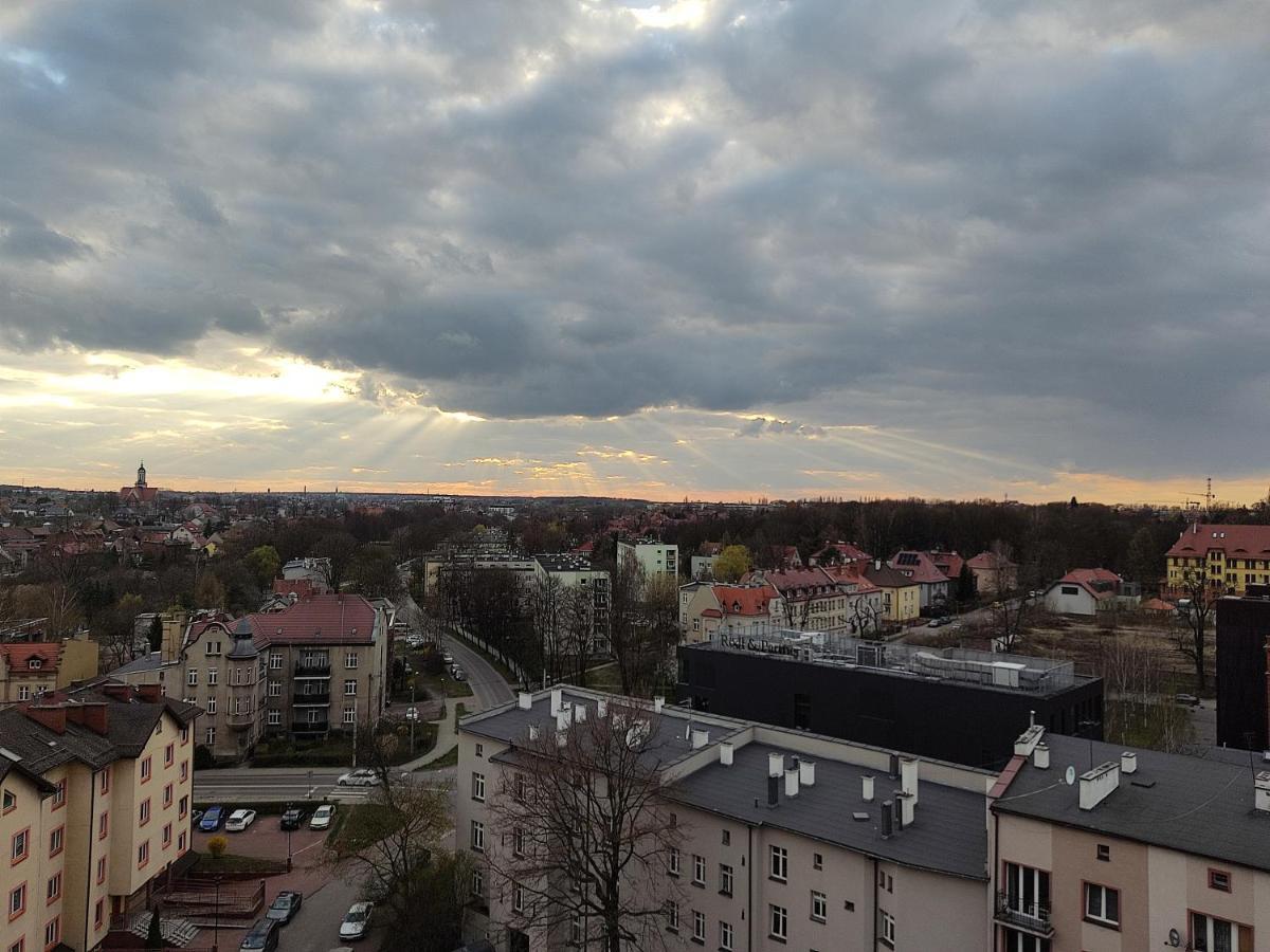 Apartament Z Widokiem Na Miasto Gliwice Exterior foto